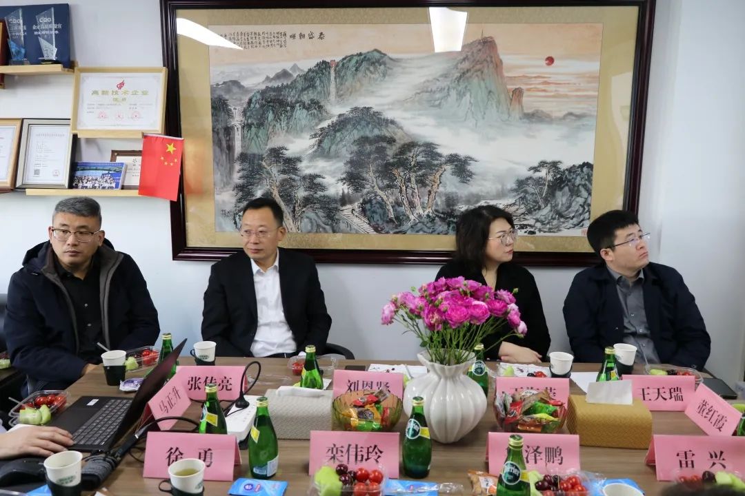 https://mmbiz.qpic.cn/mmbiz_gif/oEzvPM5ic25FwlHnCt17ibLuMwU1CYHWVOZd87OMcJ2J70wiaIfnbWgFbIMqiaUEWNnXArDicLQtlal7Q8eZIU7Bq8Q/640?wx_fmt=gif&tp=webp&wxfrom=5&wx_lazy=1
